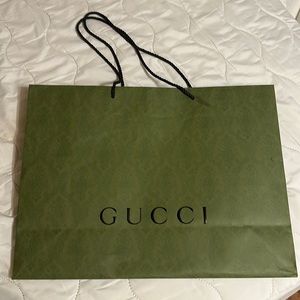 Gucci Shopping Bag and Box